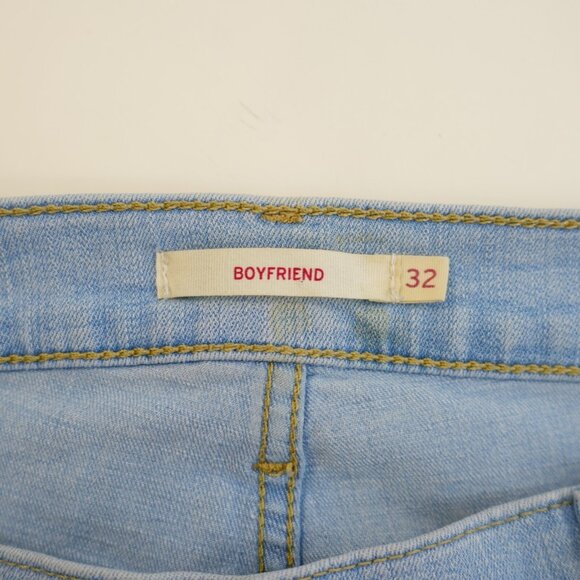 Levi's Boyfriend Light Blue Denim Mid Rise Jeans Whisker 36 / 27.5 Tagged 32/27 - Picture 6 of 9